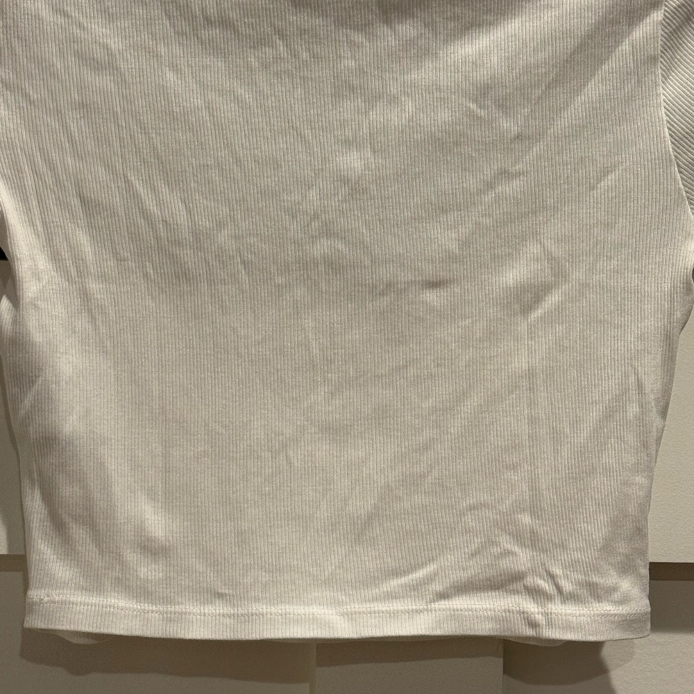 H&M Off-White Ribbed Kids Tee - Picture 9 of 11